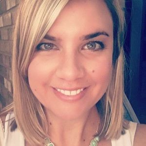 Meet your Posher, Lindsey